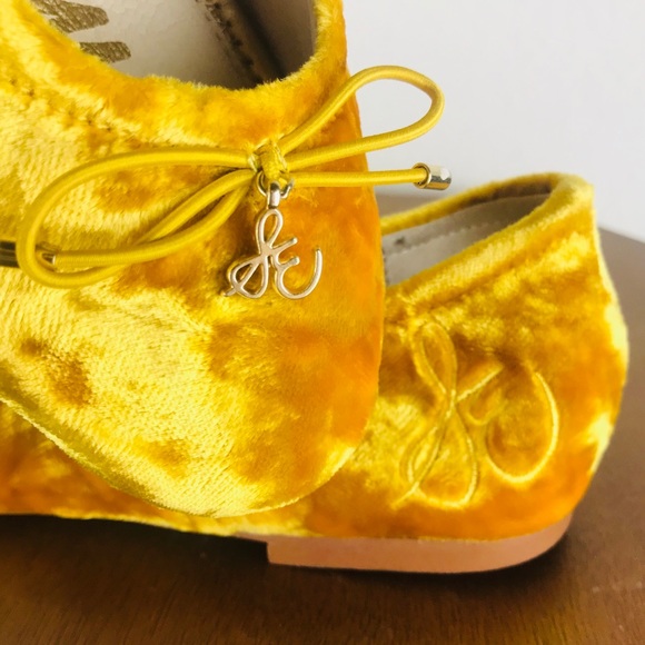 Sam Edelman Felicia Yellow Crushed Velvet Size 6 - Picture 9 of 14